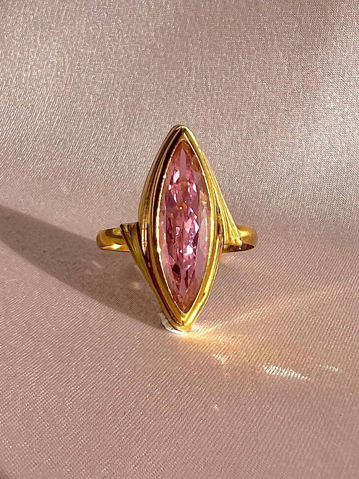 Vintage 18k Pink Elongated Marquise Gemstone Ring