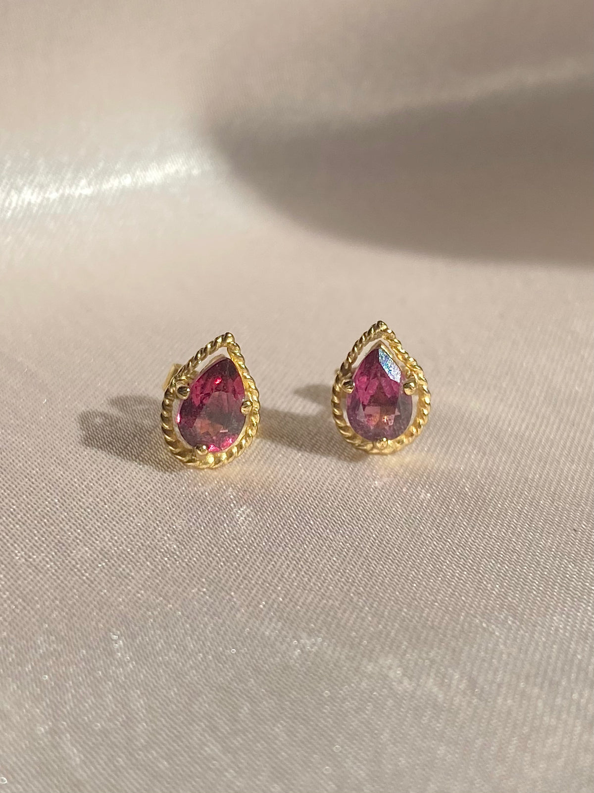Vintage 9k Garnet Pear Cut Earrings