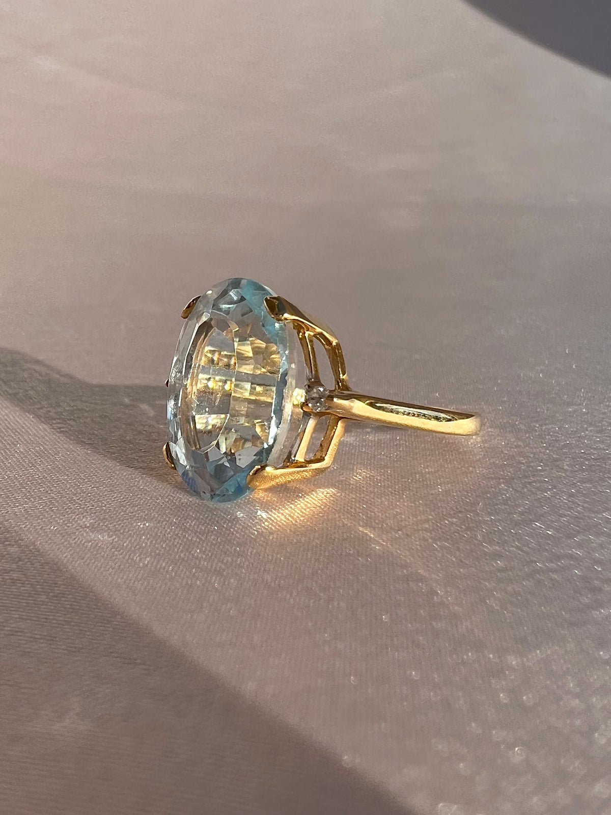 Vintage 14k Aquamarine Diamond Cocktail Ring
