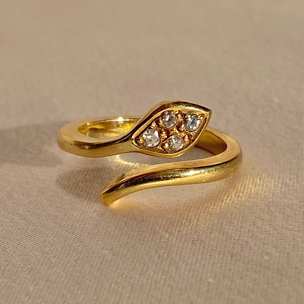 Vintage 18k Diamond Snake Wrap Ring