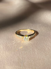 Load image into Gallery viewer, Vintage 9k Solitaire Diamond Ring
