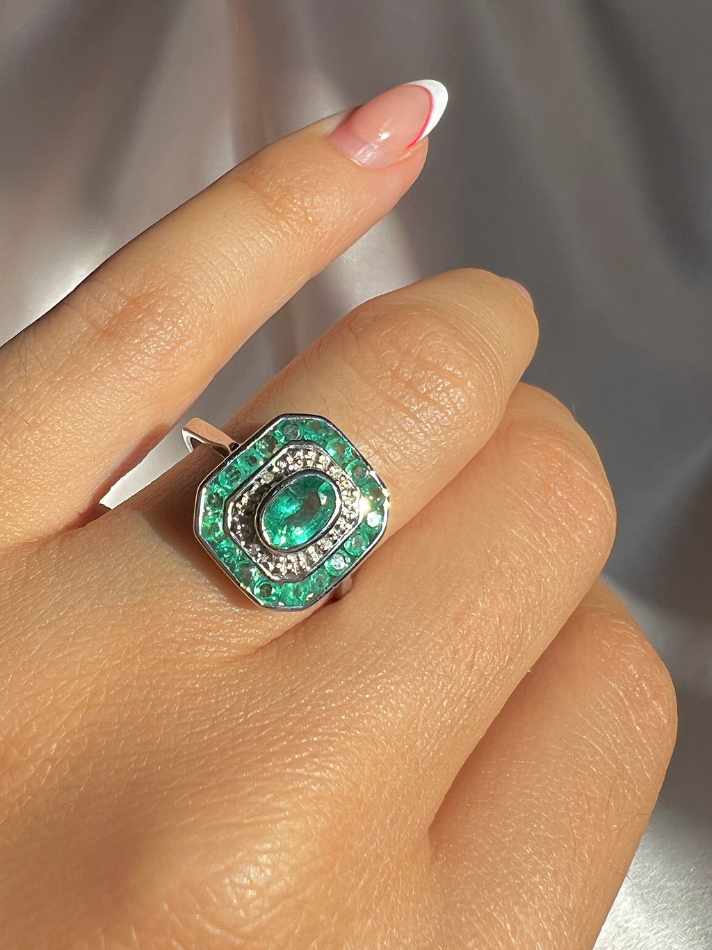 Emerald Diamond White Gold Target Deco Ring