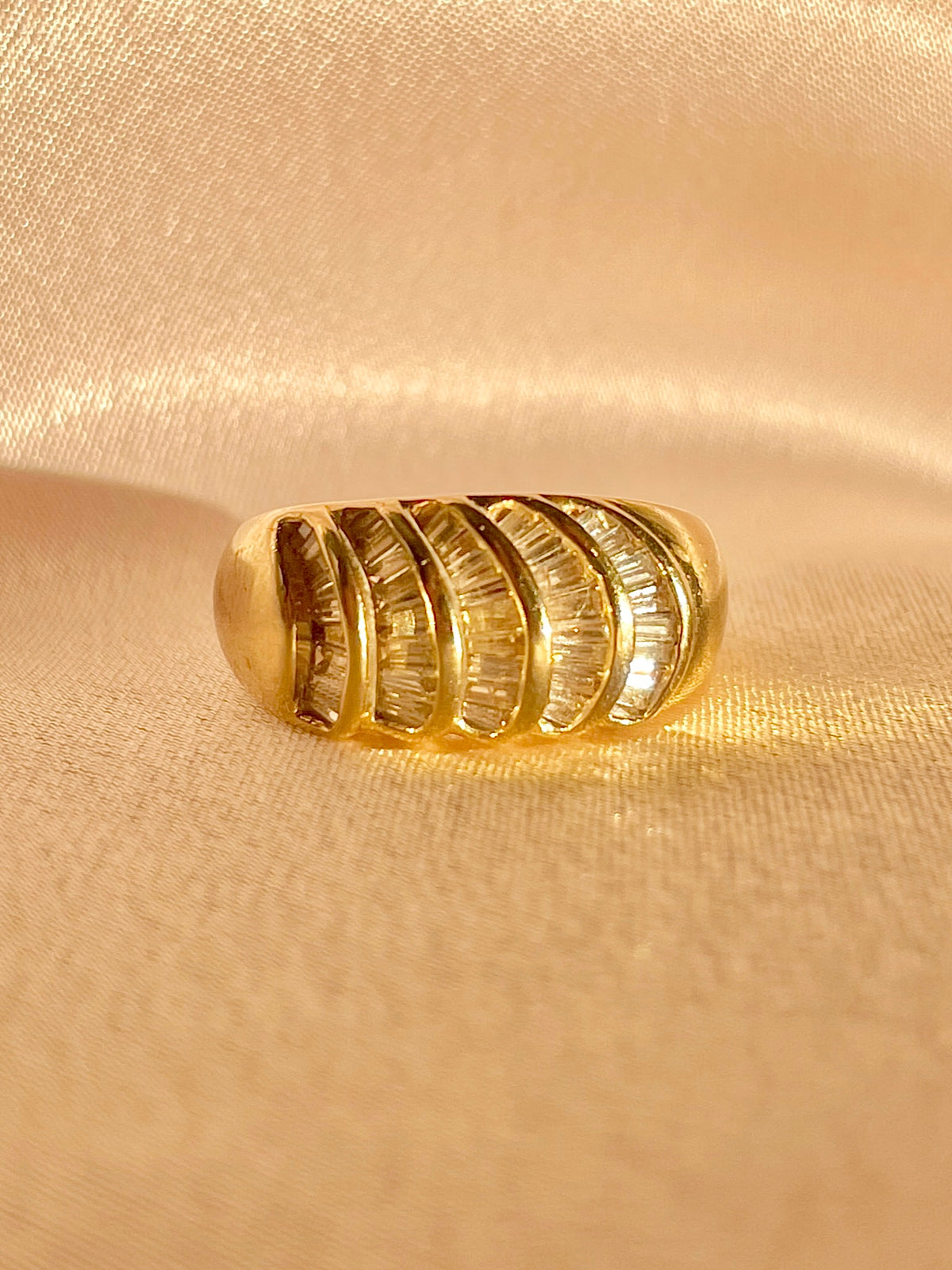 Vintage 14k Baguette Diamond Shell Bombe Ring
