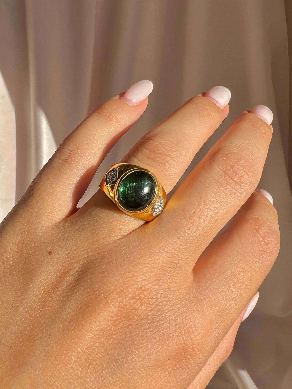 Vintage 18k Tourmaline Diamond Cabochon Ring