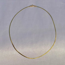 Load image into Gallery viewer, Vintage 14k Italian Aurafin Herringbone Chain 18&quot;

