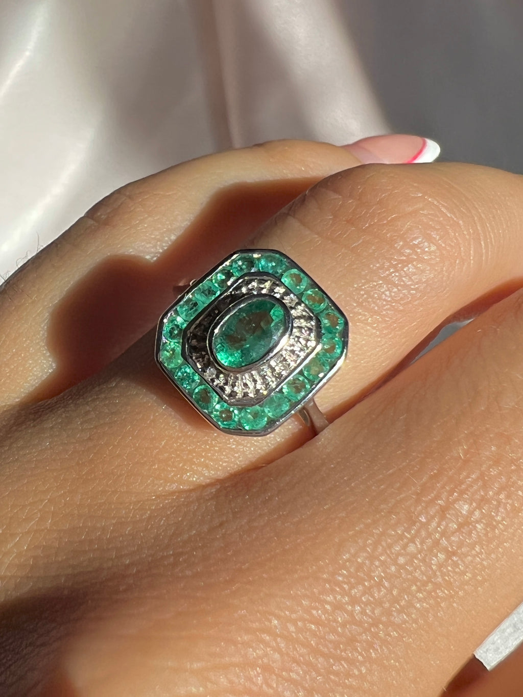 Emerald Diamond White Gold Target Deco Ring