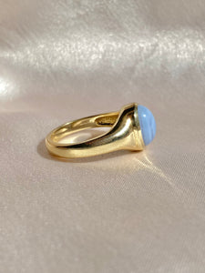 Chalcedony Cabochon Ring by 23carat