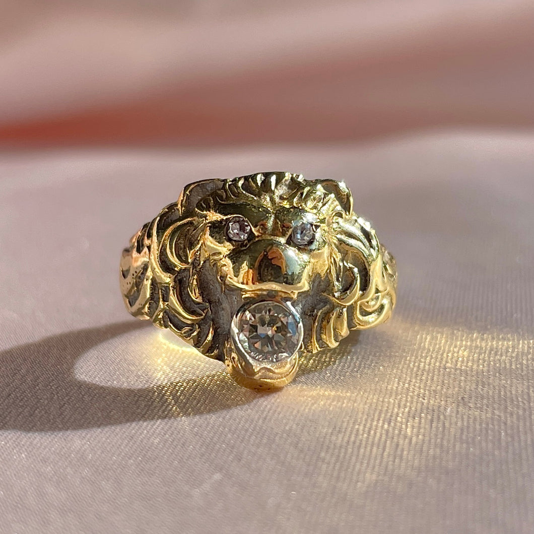 Vintage 14k Diamond Bezel Lion Ring
