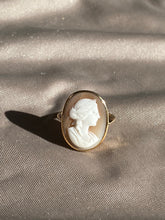 Load image into Gallery viewer, Vintage 9k Cameo Ring
