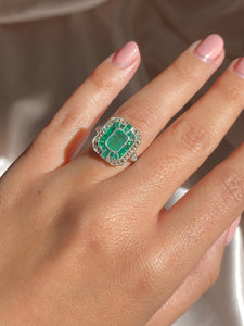 Platinum Emerald Rose Cut Diamond Ring