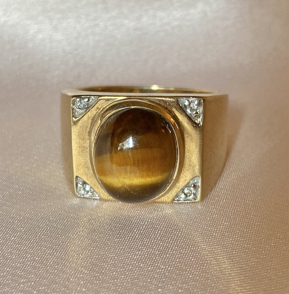 Vintage 9k Tigers Eye Chunky Signet Ring