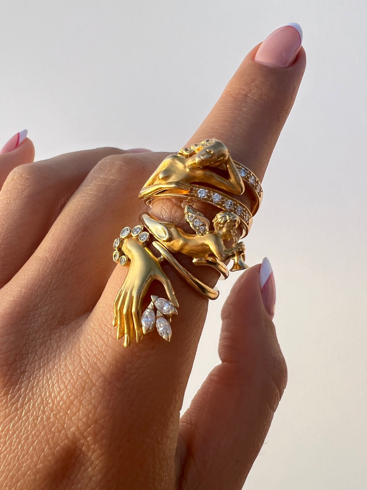 Vintage 18k Carrera y Carrera Diamond Marquise Mano Ring