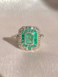 Platinum Emerald Rose Cut Diamond Ring