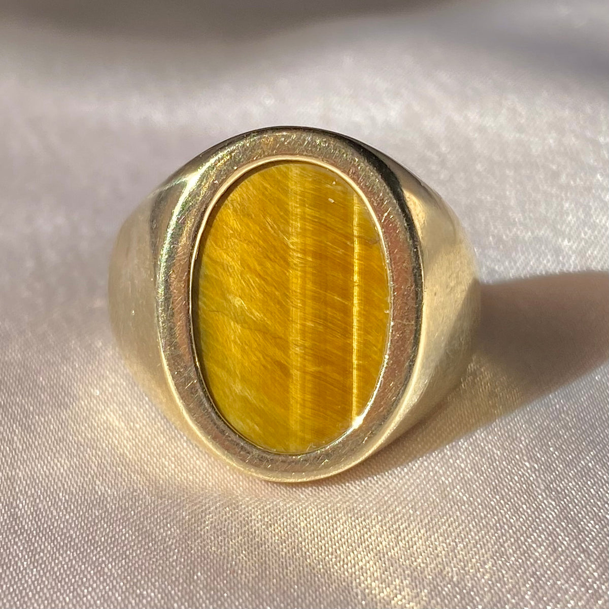 Vintage 10k Tiger's Eye Signet Ring