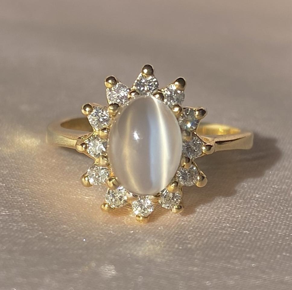 Vintage 10k Moonstone Cabochon Diamond Engagement Ring