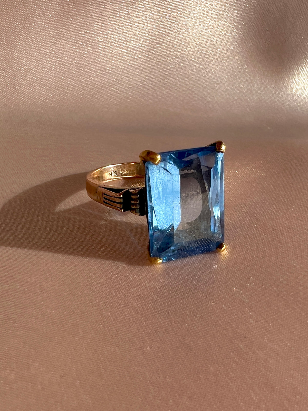 Antique 18k Topaz Filigree Dress Ring