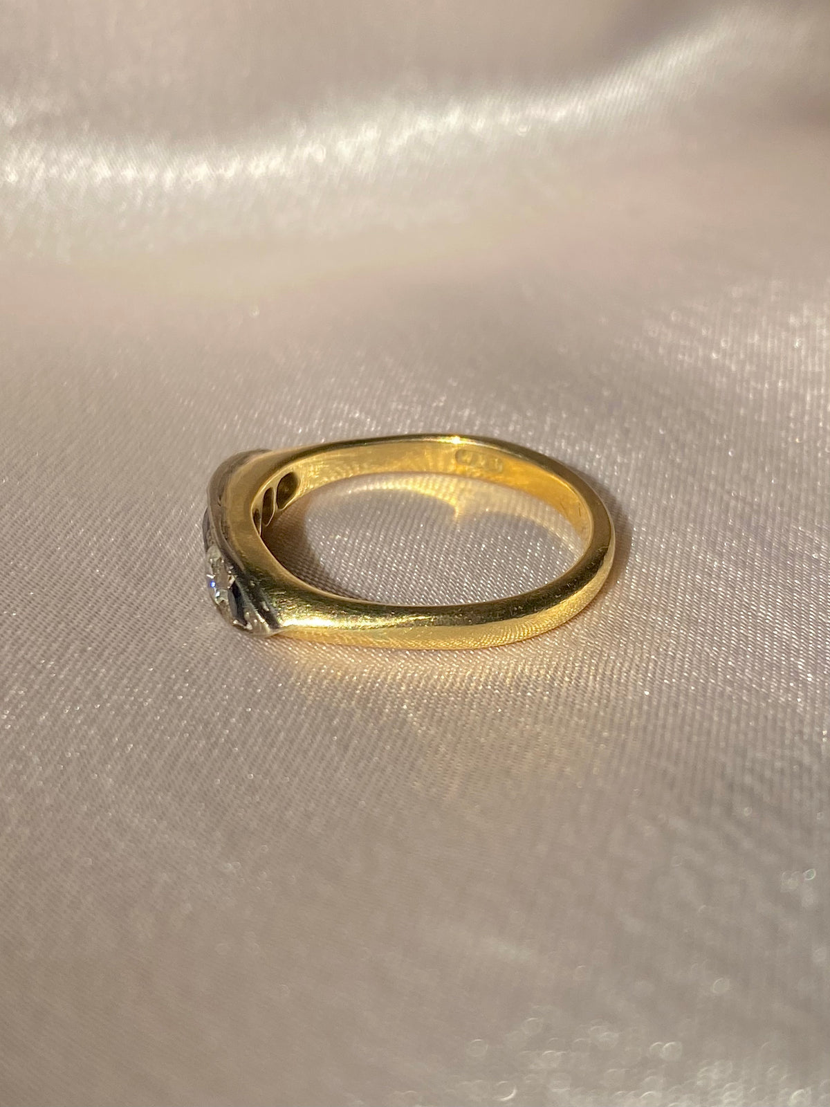 Vintage 18k Sapphire Diamond Ring 1983