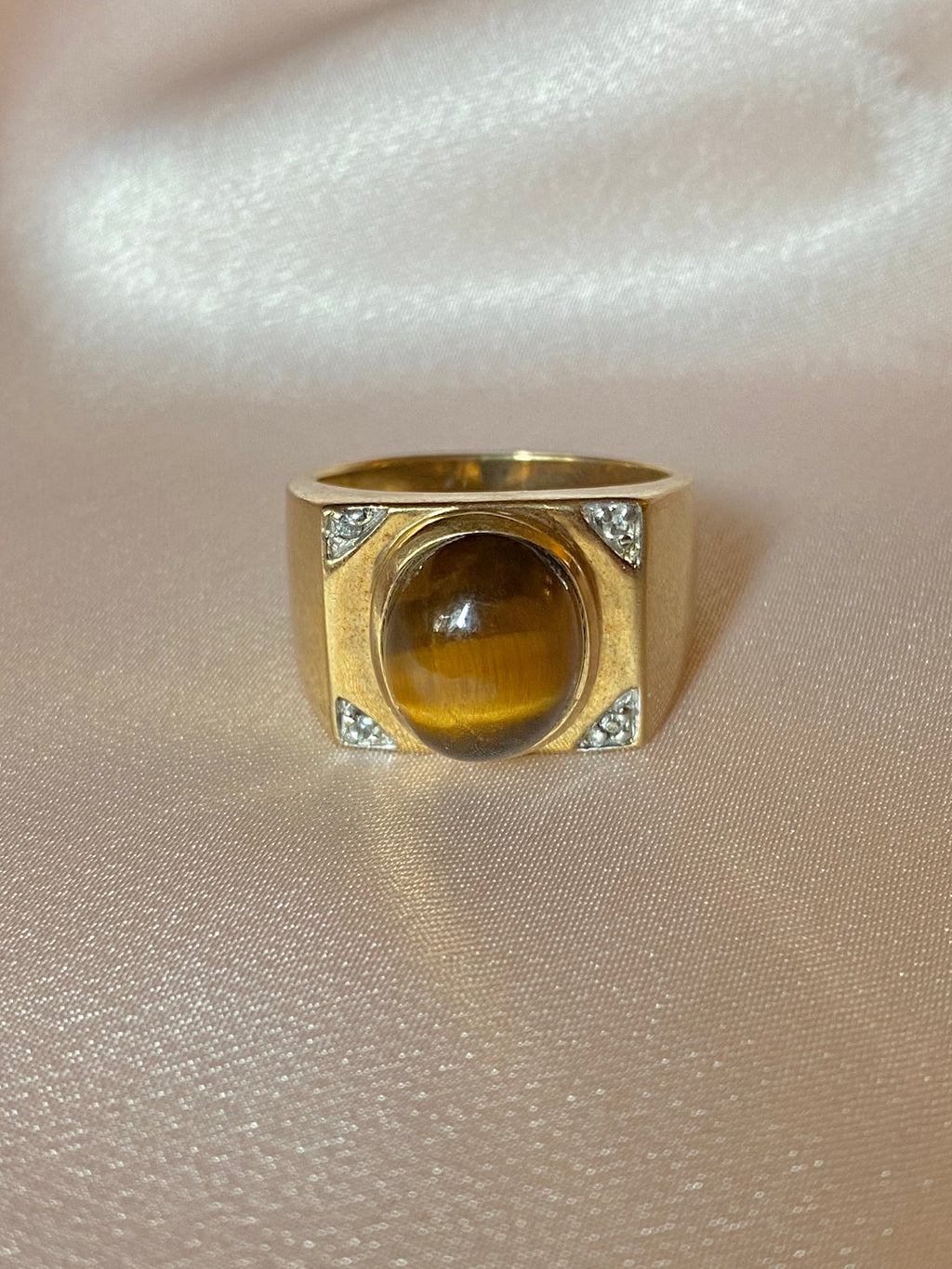 Vintage 9k Tigers Eye Chunky Signet Ring