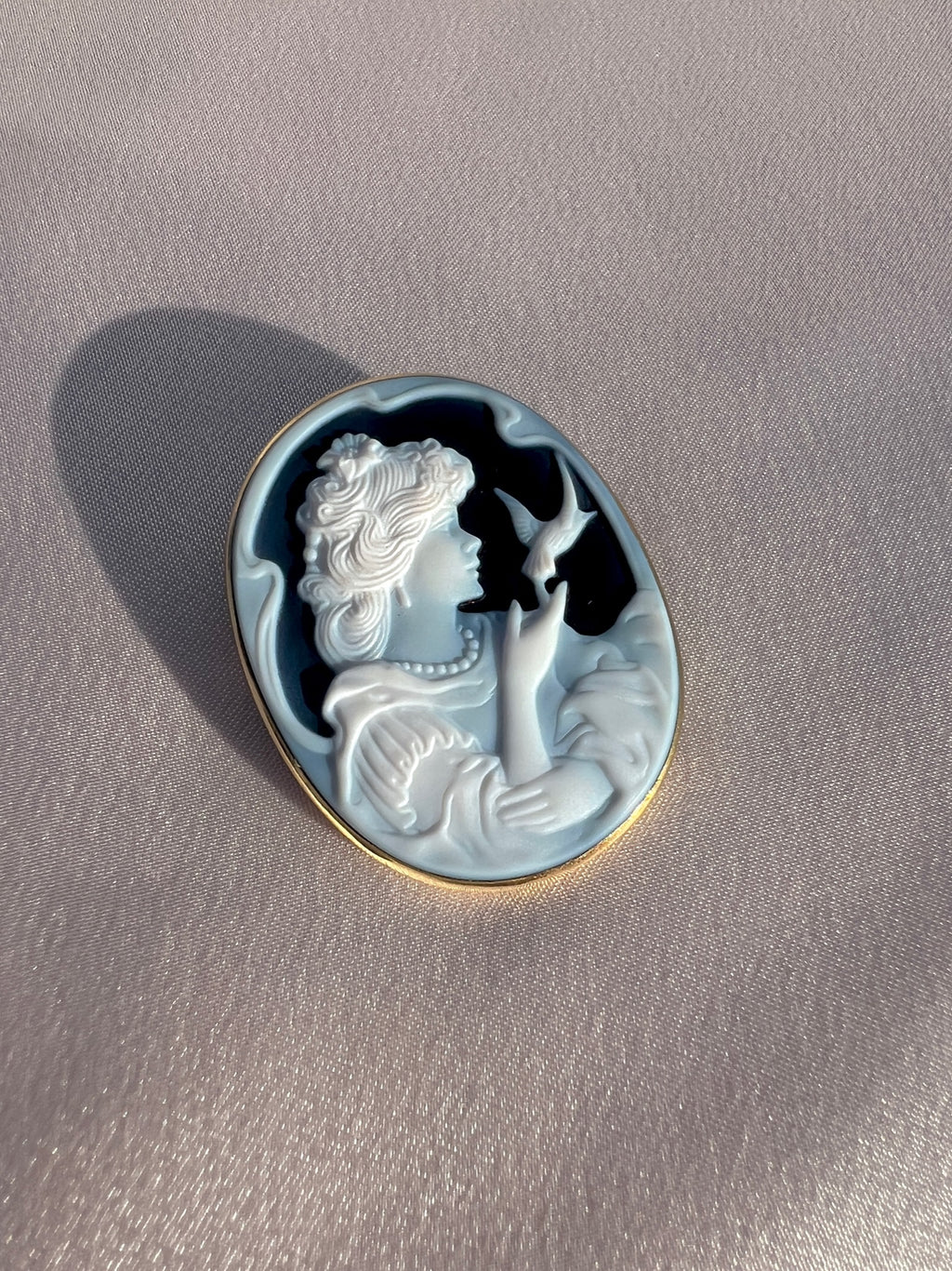 Vintage 18k Agate Cameo Pendant Brooch