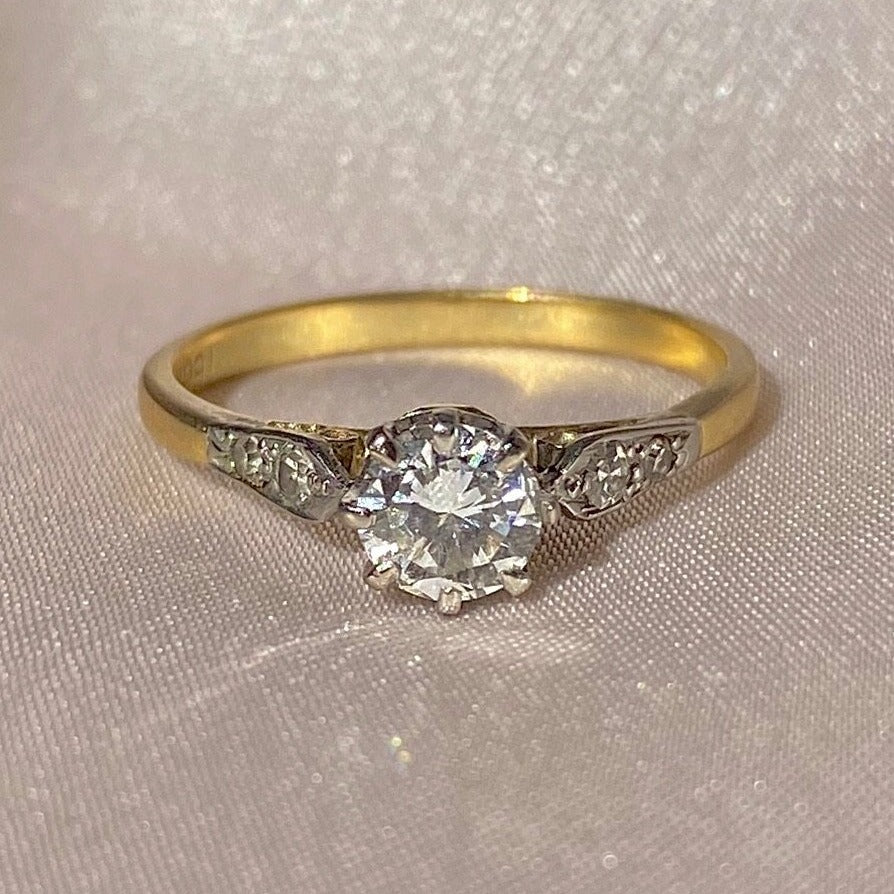 Vintage 18k Solitaire Diamond Ring 0.40 cts
