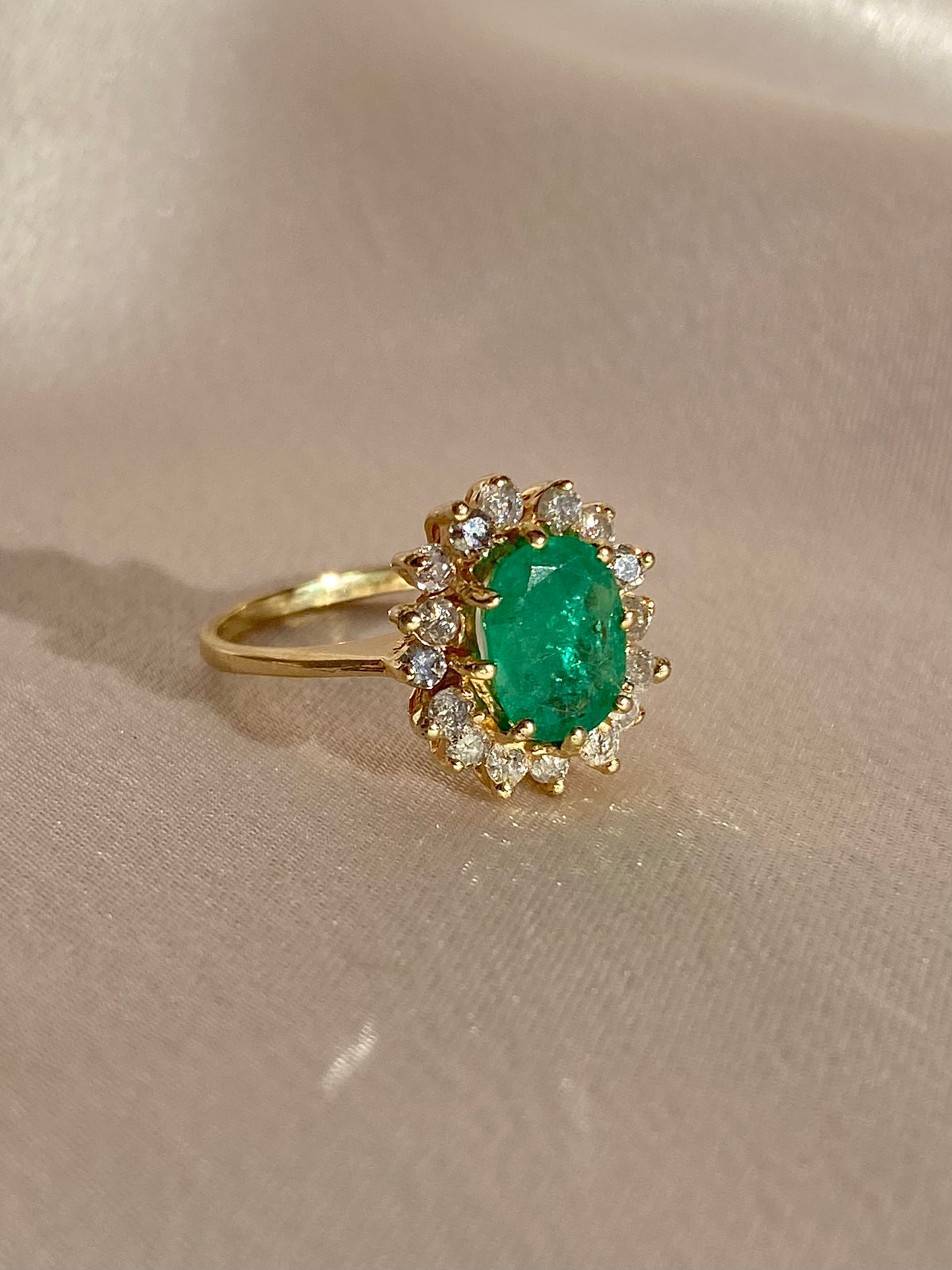 Vintage 14k Colombian Emerald Diamond Halo Ring