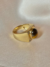 Load image into Gallery viewer, Vintage 9k Tigers Eye Chunky Signet Ring
