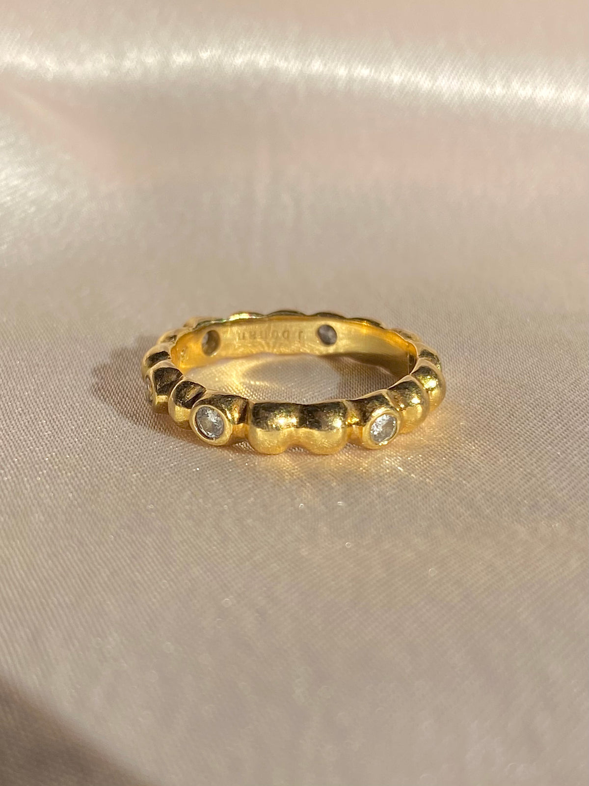 Vintage 18k Diamond Dot Ribbed Eternity Band