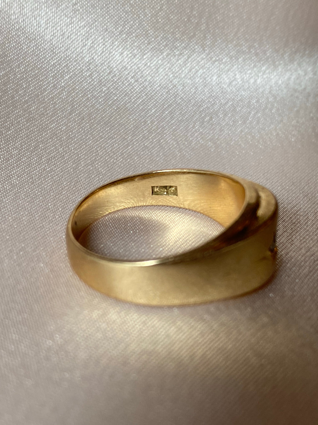 Vintage 14k Solitaire Gypsy Diamond Ring