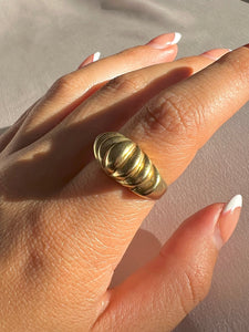 Vintage 14k Scallop Conch Bombe Ring