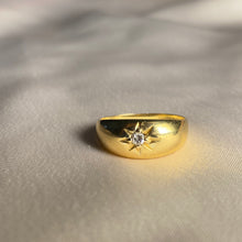 Load image into Gallery viewer, Antique 18k Solitaire Starburst Gypsy Ring
