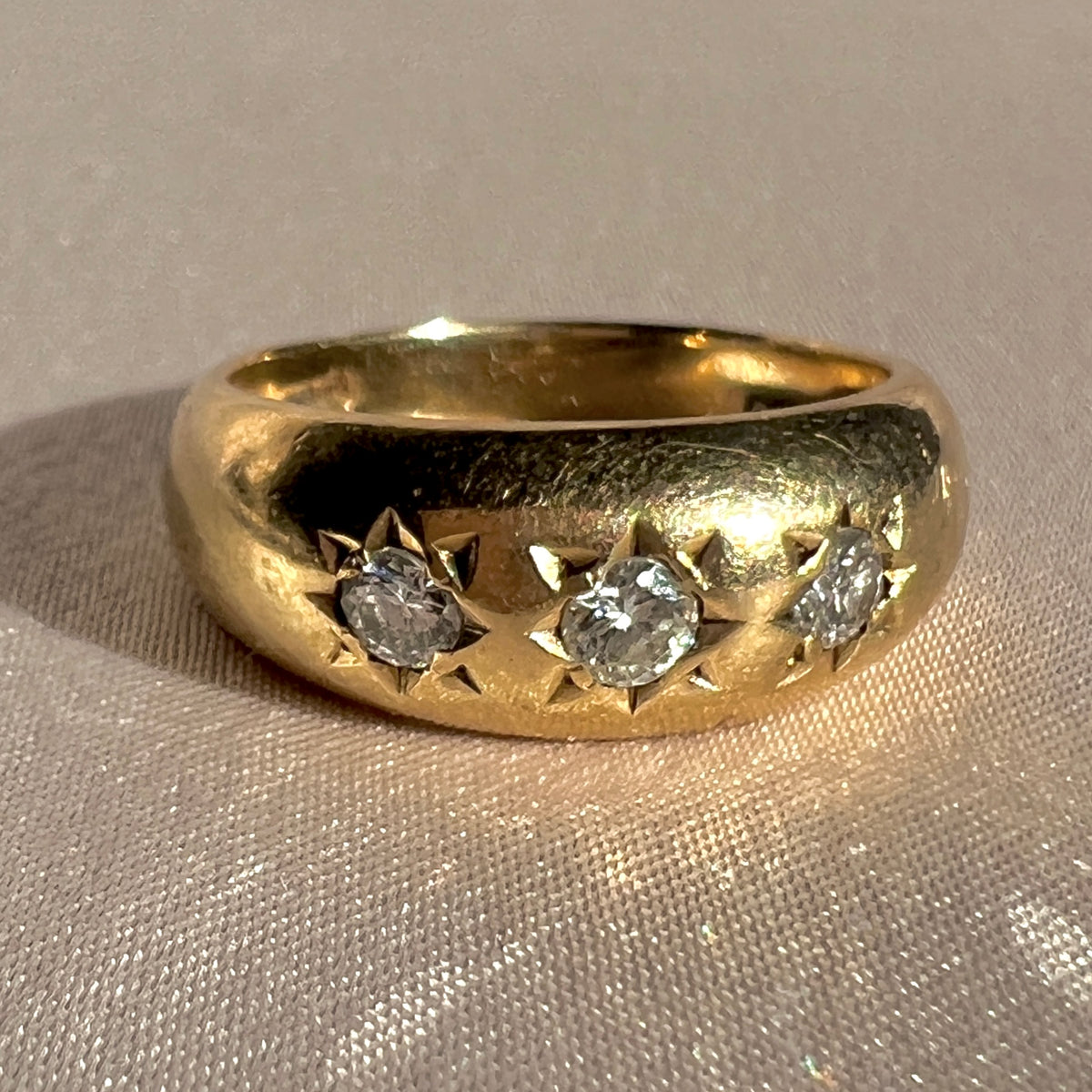 Vintage 9k Diamond Trilogy Starburst Revival Ring 1988