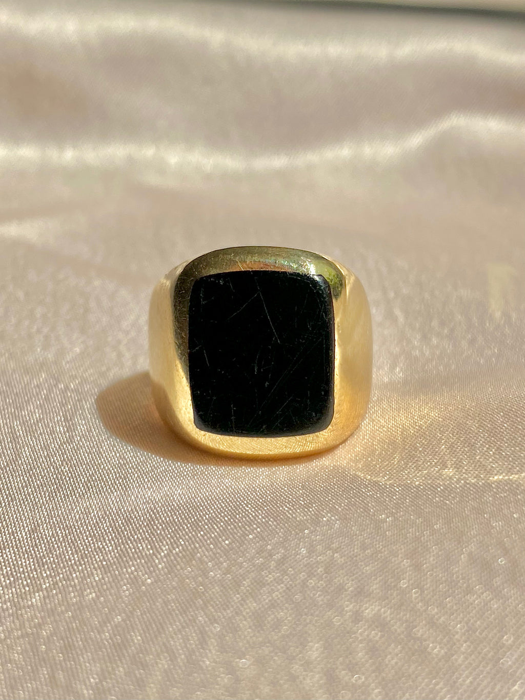 Vintage 9k Onyx Square Signet Ring 1978