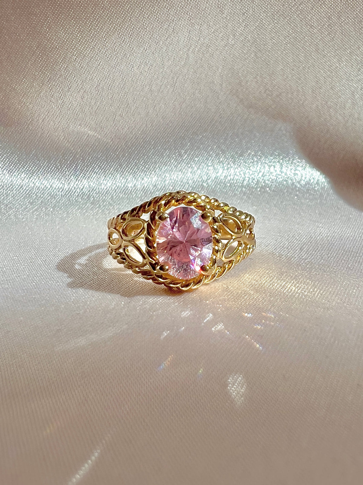 Vintage 10k Pink Oval Cubic Zirconia Ring