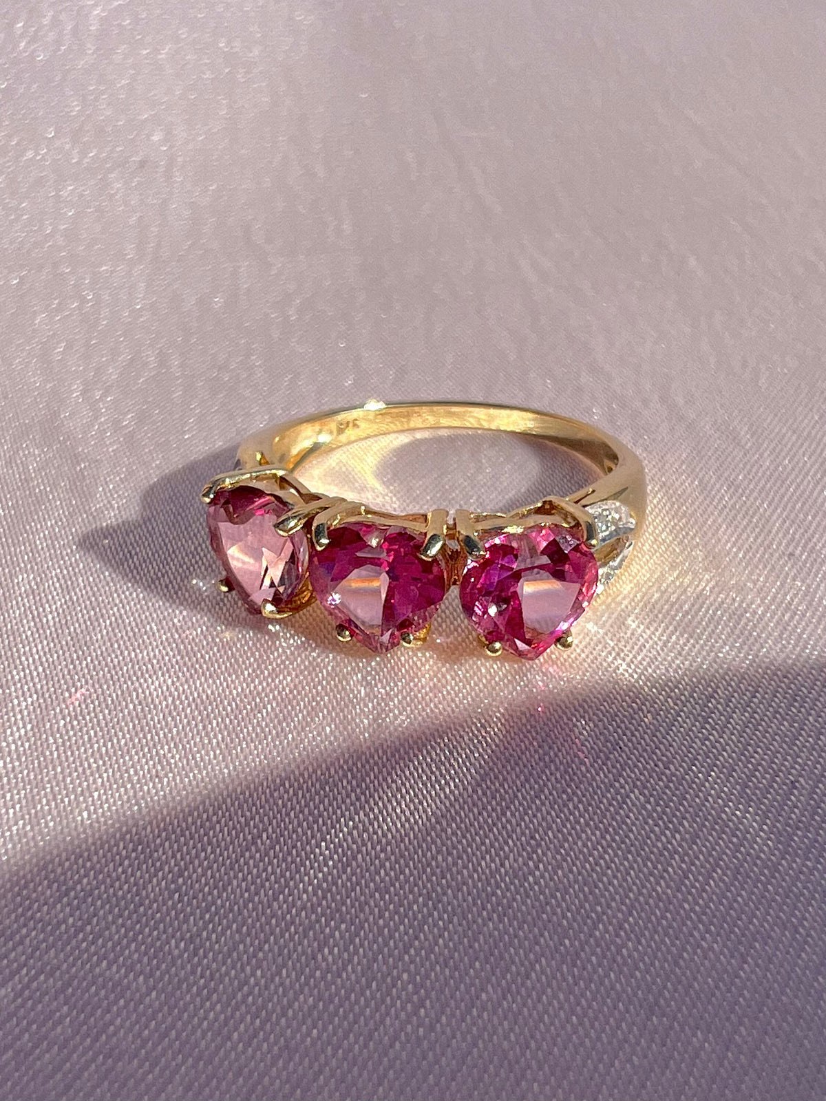 Vintage 9k Pink Heart Diamond Ring