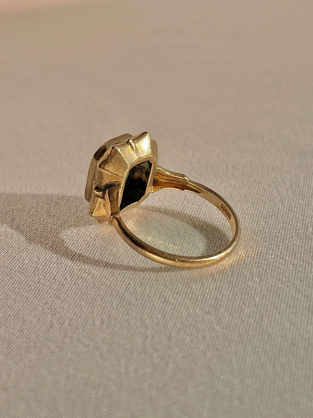Antique Paste Green Crystal Ring