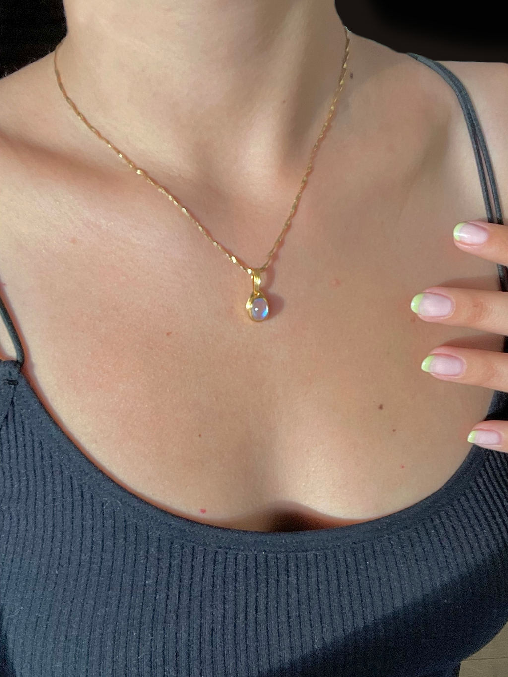 Rainbow Moonstone Cab Pendant by 23carat